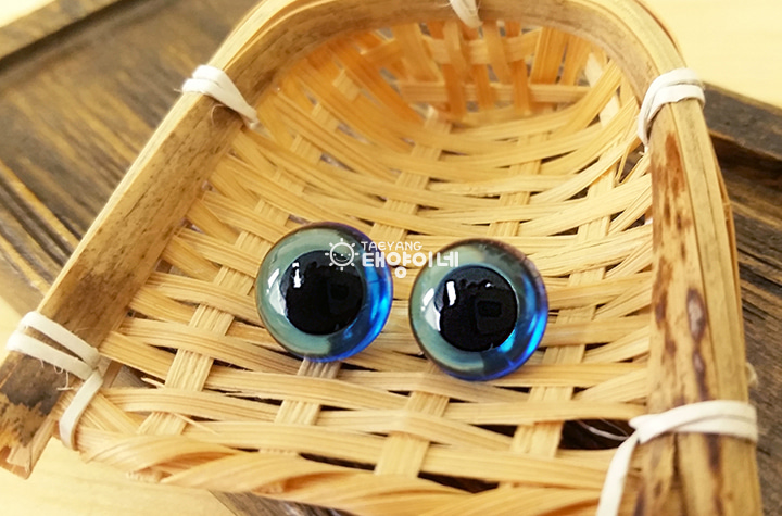 칼라단추눈-투명 블루 (9mm,10.5mm, 12mm, 13.5mm, 15mm)