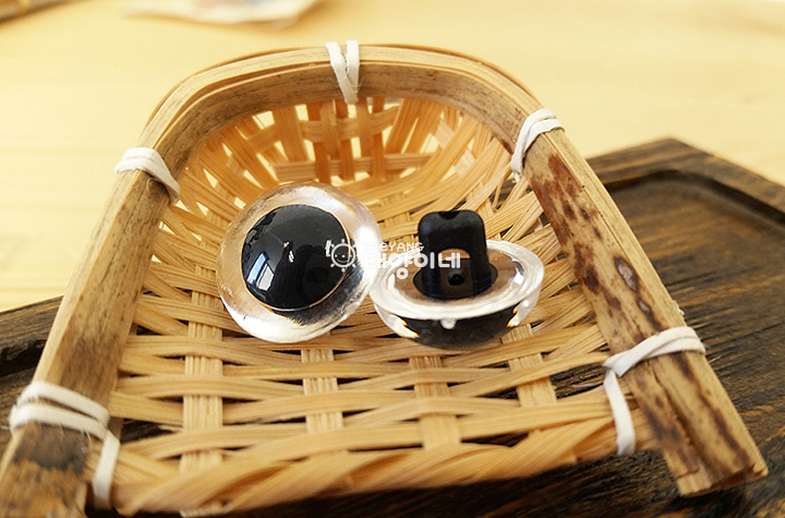칼라단추눈-투명 크리스탈 (9mm,10.5mm,12mm,13.5mm,15mm)